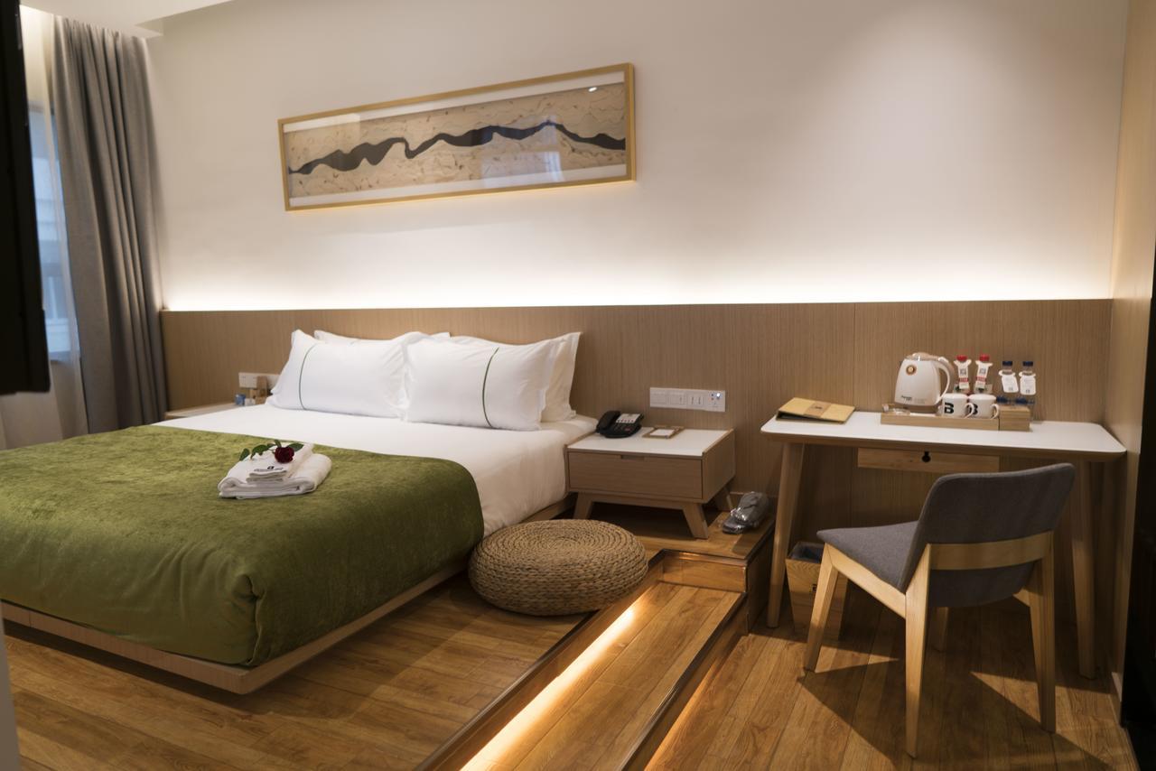 Bindun Langyi Hotel Yuzhong ภายนอก รูปภาพ