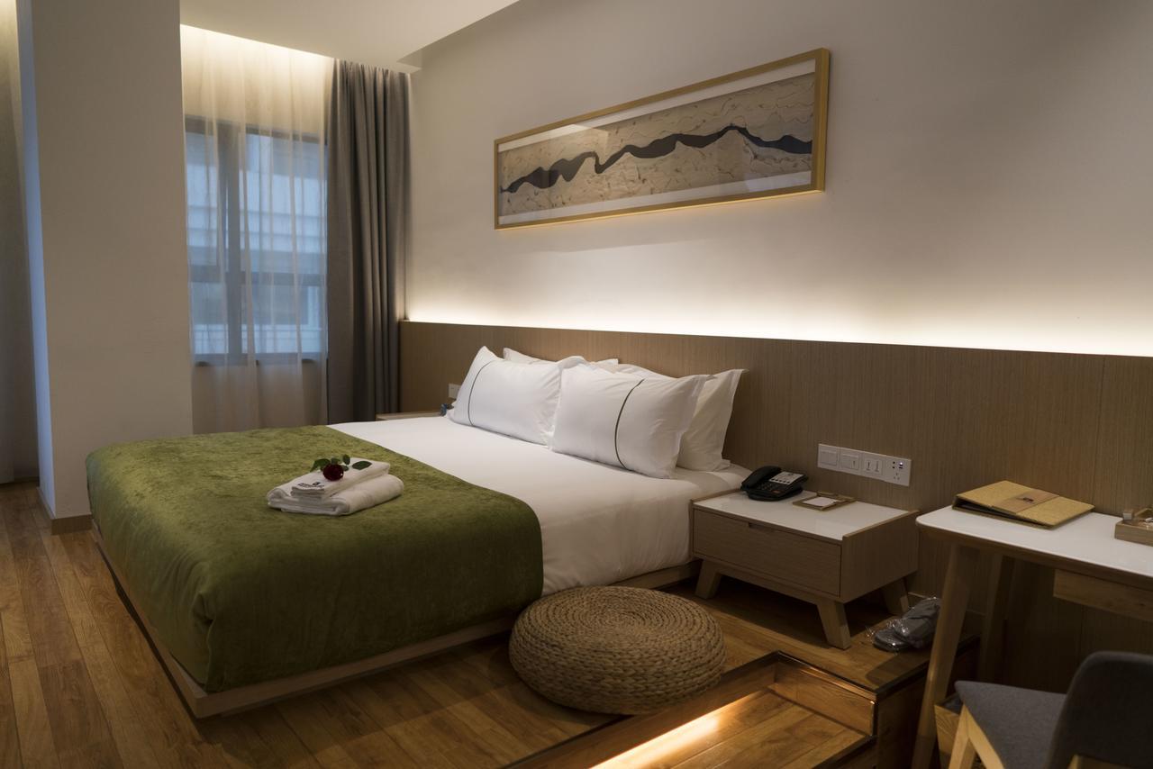 Bindun Langyi Hotel Yuzhong ภายนอก รูปภาพ